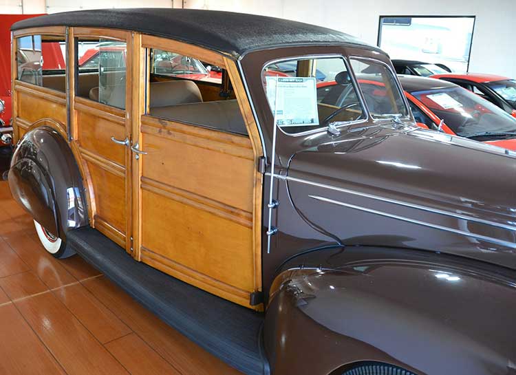 BLOGPOST_WoodCars_12102025B_s.jpg BLOGPOST_WoodCars_12102025B_s.jpg